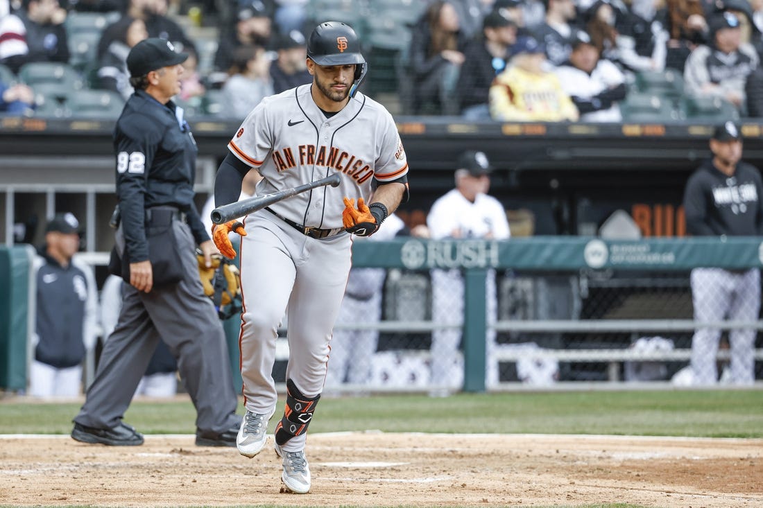 Giants pummel White Sox with seven home runs, win 123