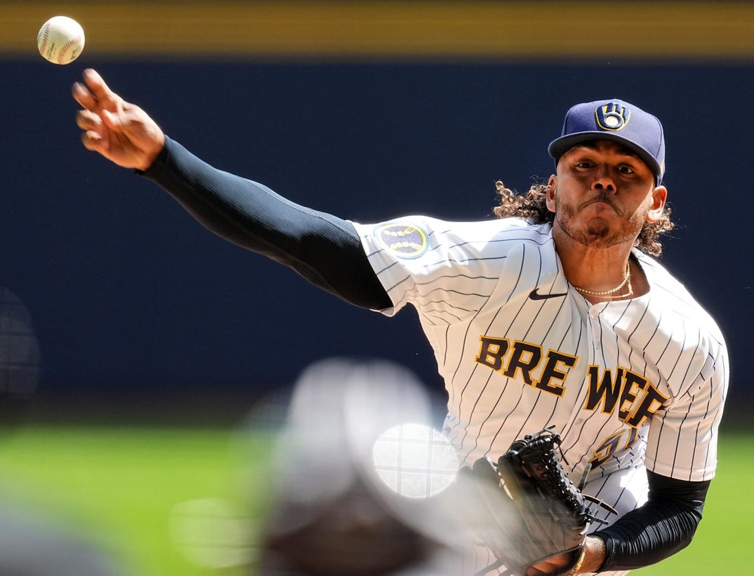 Peralta will begin season in Brewers' starting rotation