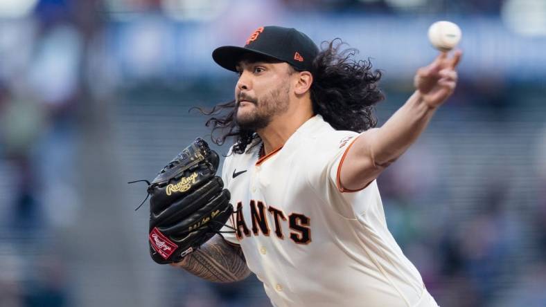 Apr 20, 2023; San Francisco, California, USA;  San Francisco Giants starting pitcher Sean Manaea (52) throws against the New York Mets during the first inning at Oracle Park. Mandatory Credit: John Hefti-USA TODAY Sports