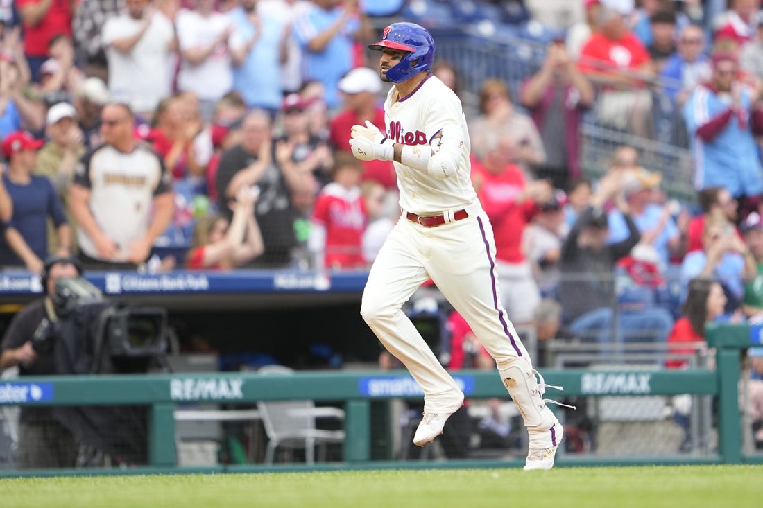 Castellanos' 2 homers power Phillies past Rockies 4-3