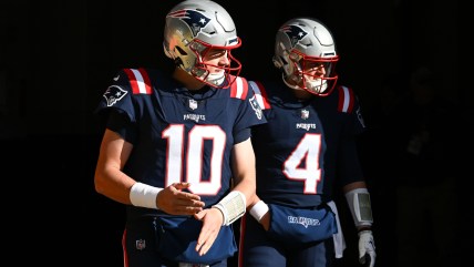 Many in New England Patriots locker room reportedly supportive of starting QB change