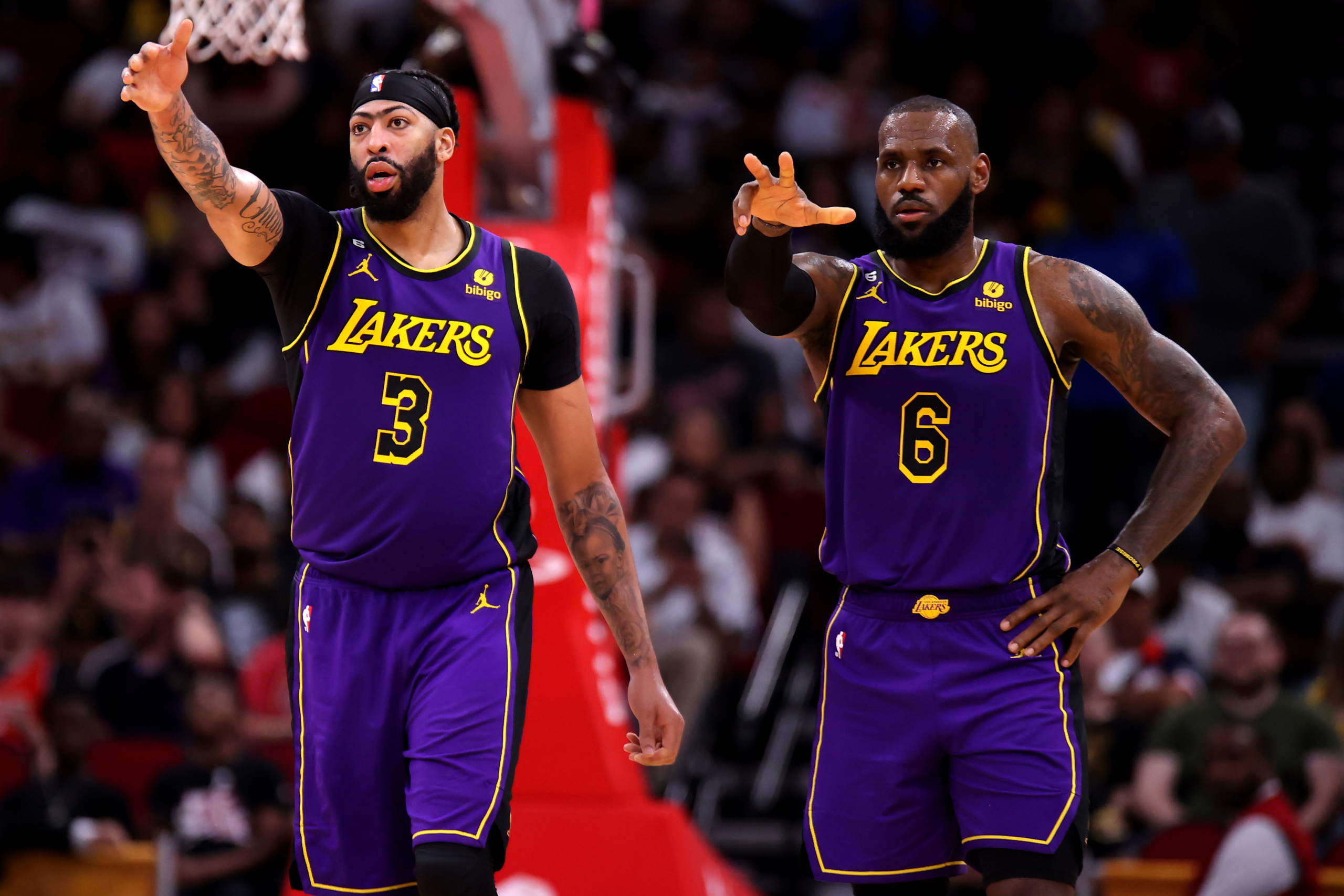 Is LeBron James playing tonight against Suns? Latest injury report on Lakers'  superstar ahead of matchup (April 7, 2023)