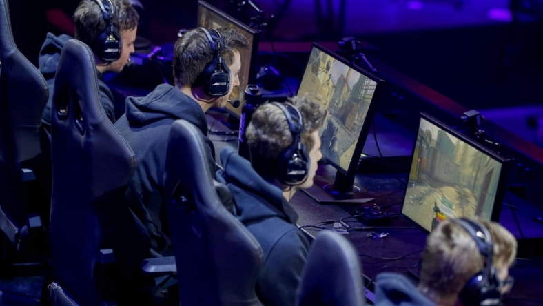 Jan 26, 2020; Minneapolis, Minnesota, USA; The New York Subliners compete against the Atlanta FaZe during the Call of Duty League Launch Weekend at The Armory. Mandatory Credit: Bruce Kluckhohn-USA TODAY Sports