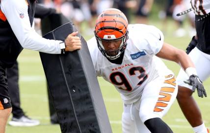 Bengals Amani Bledsoe works on defensive drills during training camp on the. practice fields at Paul Brown Stadium Friday, August 6, 2021.

Bengalscampaug6 7