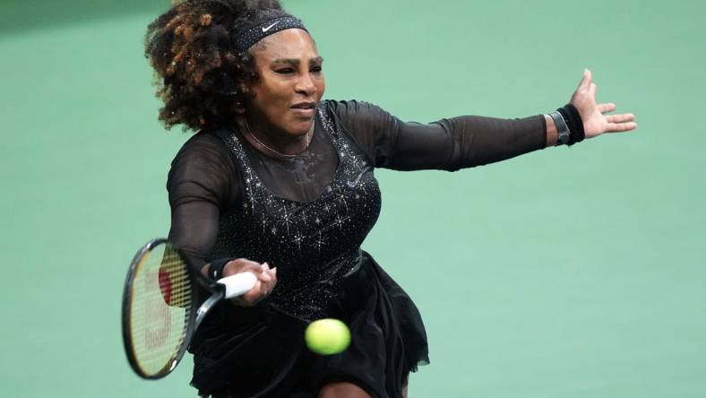 Sep 2, 2022; Flushing, NY, USA; Serena Williams of the United States hits to Ajla Tomljanovic of Australia on day five of the 2022 U.S. Open tennis tournament at USTA Billie Jean King Tennis Center. Mandatory Credit: Danielle Parhizkaran-USA TODAY Sports