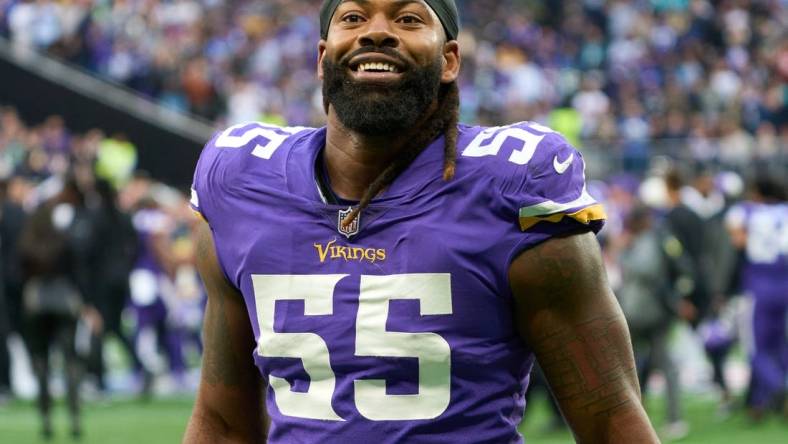 Oct 2, 2022;  London, United Kingdom;   Minnesota Vikings linebacker Za'Darius Smith (55) celebrate victory at the end of  the second half of the NFL International Series game at Tottenham Hotspur Stadium. Mandatory Credit: Peter van den Berg-USA TODAY Sports