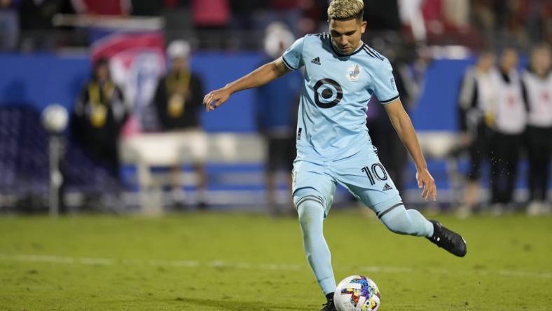 Oct 17, 2022; Frisco, Texas, US; Minnesota United midfielder Emanuel Reynoso (10) takes a penalty kick during the penalty shootout against the FC Dallas at Toyota Stadium. Mandatory Credit: Chris Jones-USA TODAY Sports