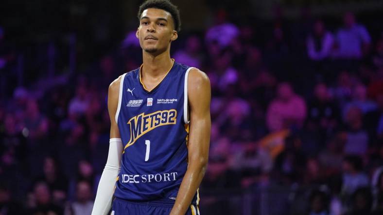 Oct 4, 2022; Henderson, NV, USA; Boulogne-Levallois Metropolitans 92 forward Victor Wembanyama (1) looks on during the game against the NBA G League Ignite at The Dollar Loan Center. Mandatory Credit: Lucas Peltier-USA TODAY Sports