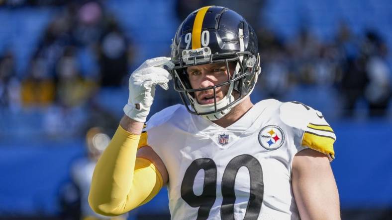 Dec 18, 2022; Charlotte, North Carolina, USA; Pittsburgh Steelers linebacker T.J. Watt (90) during the first quarter against the Carolina Panthers at Bank of America Stadium. Mandatory Credit: Jim Dedmon-USA TODAY Sports