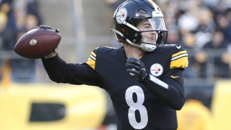 Jan 8, 2023; Pittsburgh, Pennsylvania, USA;  Pittsburgh Steelers quarterback Kenny Pickett (8) passes against the Cleveland Browns during the fourth quarter at Acrisure Stadium. Pittsburgh won 28-14. Mandatory Credit: Charles LeClaire-USA TODAY Sports