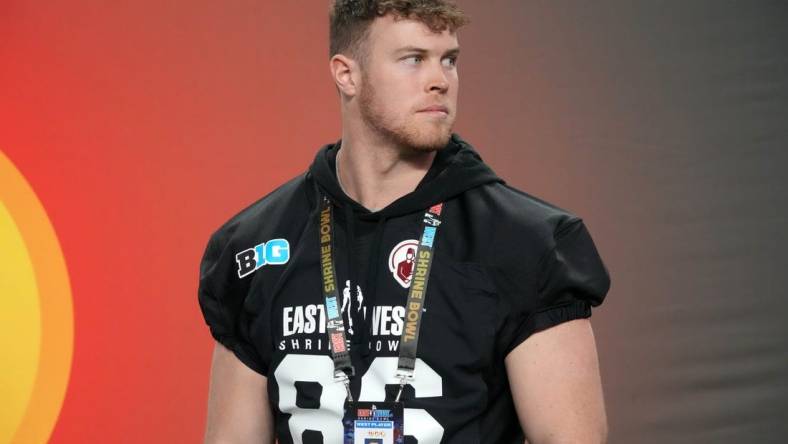 Feb 2, 2023; Las Vegas, NV, USA; Michigan Wolverines tight end Luke Schoonmaker during the Shrine Bowl against the East at Allegiant Stadium. Mandatory Credit: Kirby Lee-USA TODAY Sports