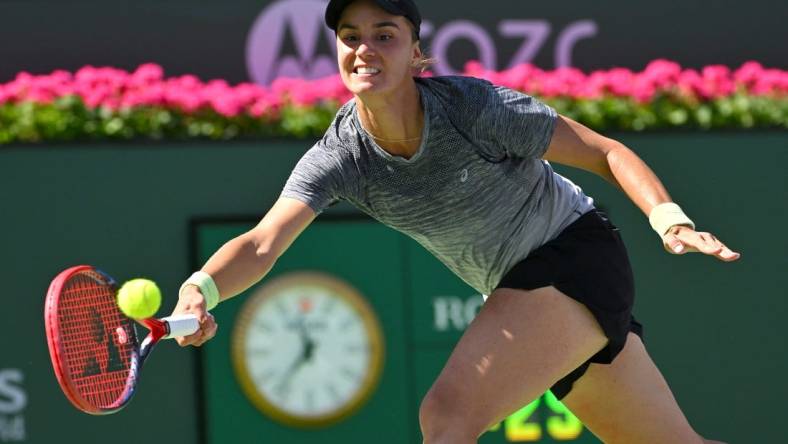 Mar 12, 2023; Indian Wells, CA, USA;   Anhelina Kalinina (UKR)  hits a shot in her third round match against Maria Sakkari (GRE) in the BNP Paribas Open at the Indian Wells Tennis Garden. Mandatory Credit: Jayne Kamin-Oncea-USA TODAY Sports