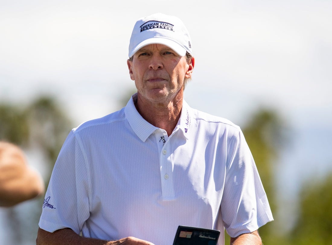 Steve Stricker finishes up on the 16th green during the second round of the Galleri Classic in Rancho Mirage, Calif., Saturday, March 25, 2023.