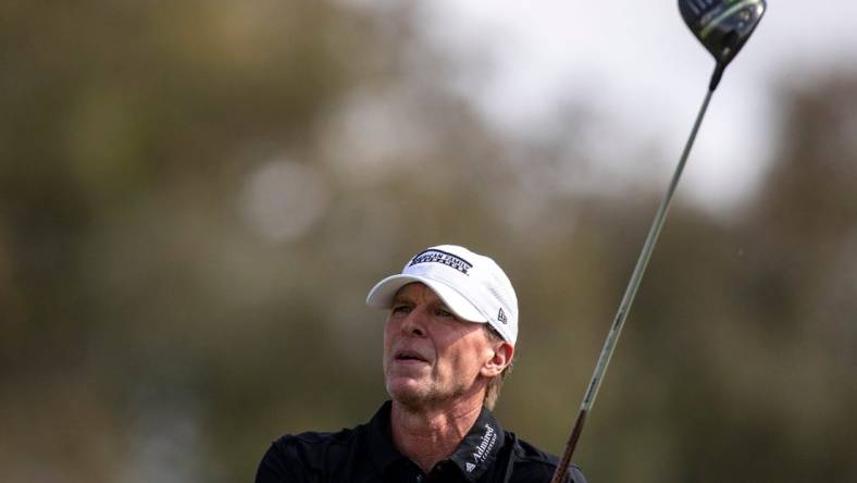 Steve Stricker tees off on 18 during the final round of the Galleri Classic in Rancho Mirage, Calif., Sunday, March 26, 2023.