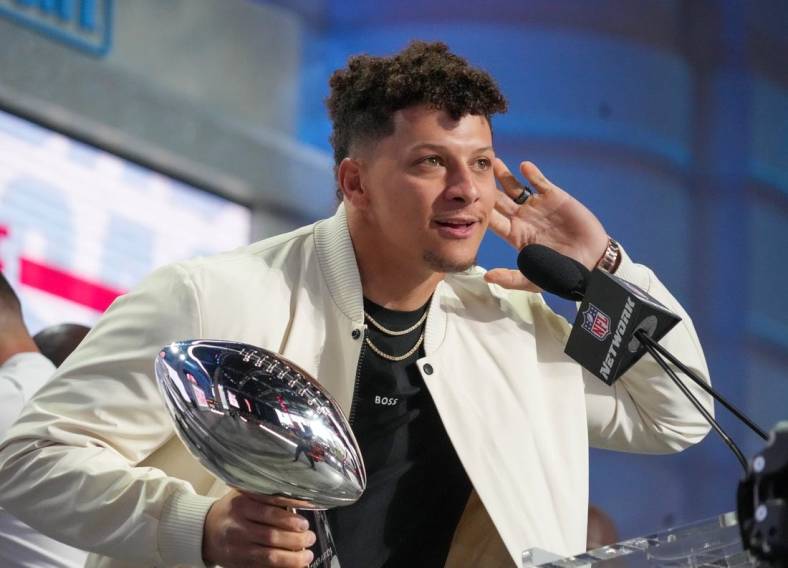 Apr 27, 2023; Kansas City, MO, USA; Kansas City Chiefs quarterback Patrick Mahomes greets fans during the first round of the 2023 NFL Draft at Union Station. Mandatory Credit: Kirby Lee-USA TODAY Sports