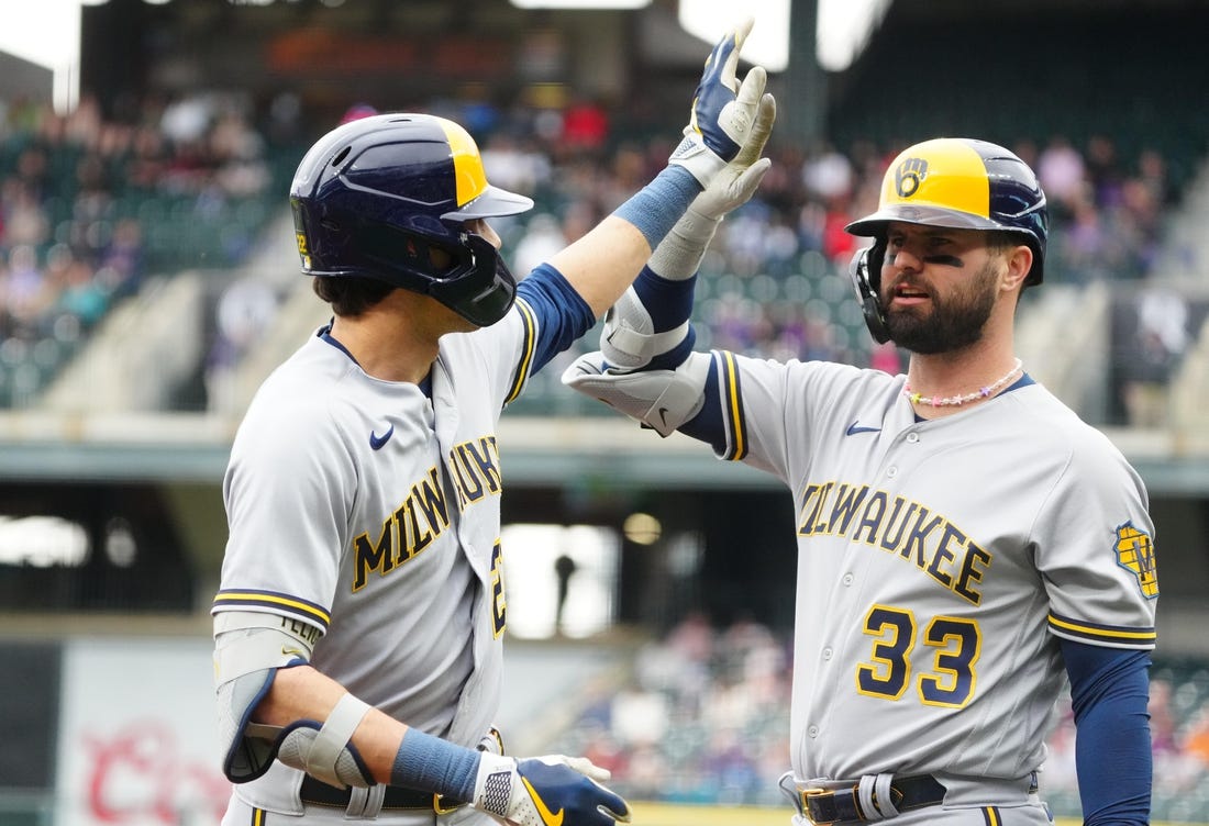 Rockies rally to sweep Brewers, win fourth straight game