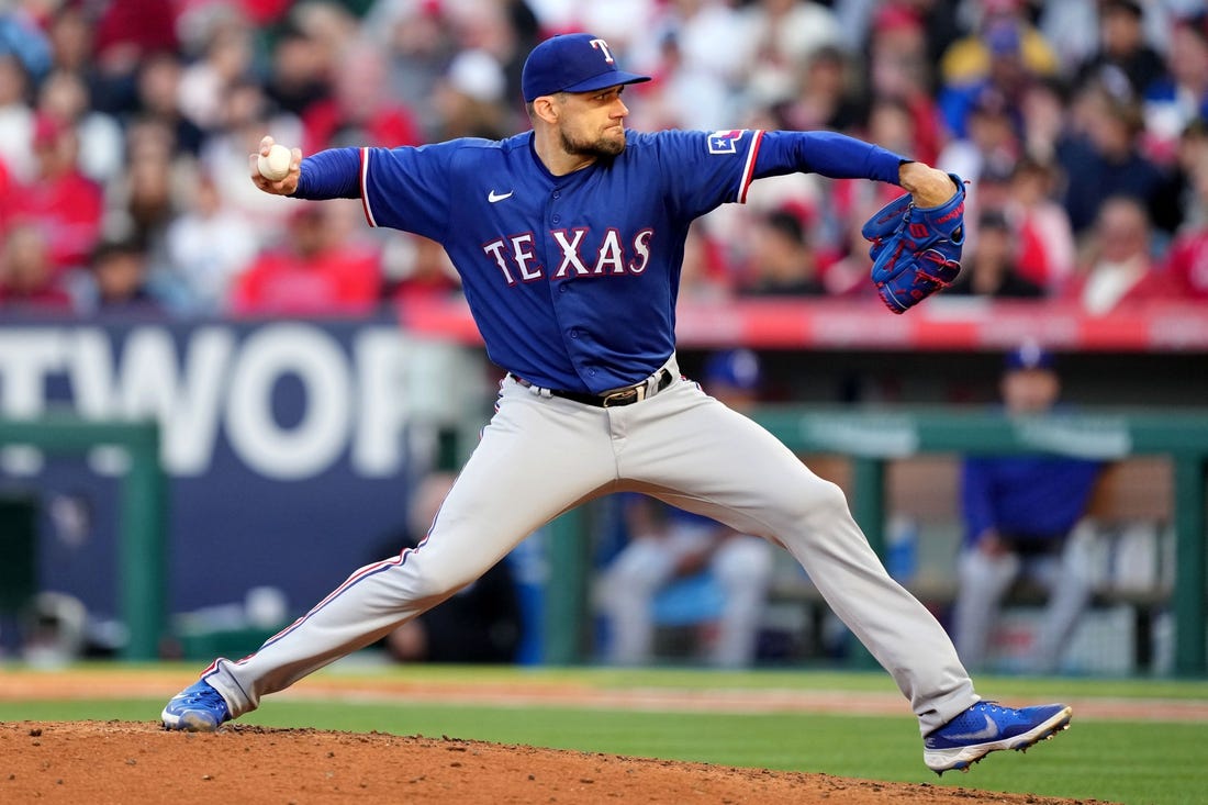 Red-hot Rangers open set with floundering Pirates