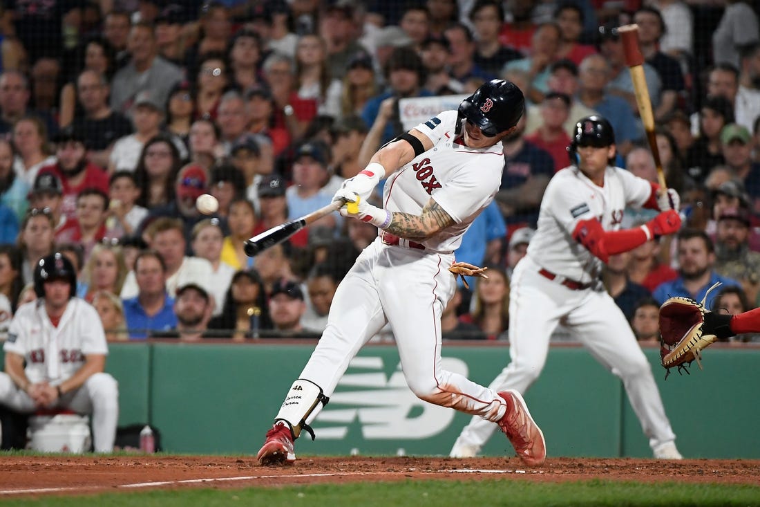 Jake Fraley (2 HRs, 4 RBIs) propels Reds past Marlins