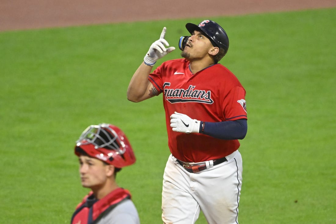 Hunter Renfroe nabs Rosario, 05/13/2023