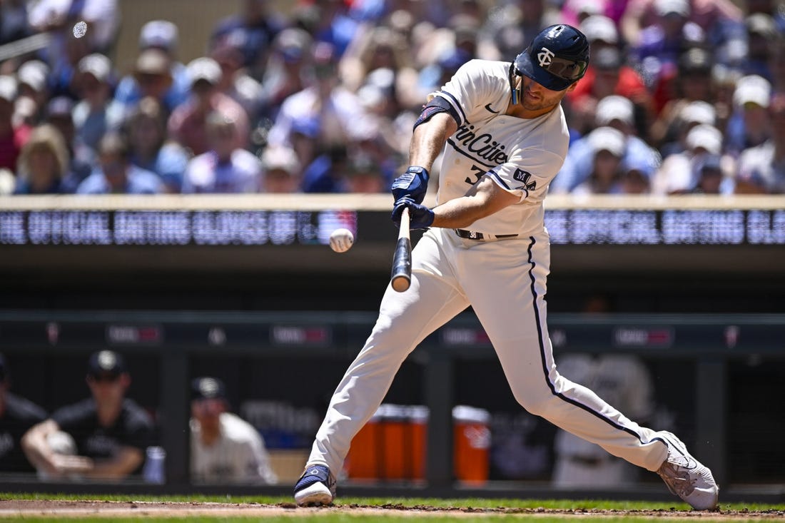 Blue Jays 3, Twins 1: Kiermayer, Bichette homer Toronto past Twins