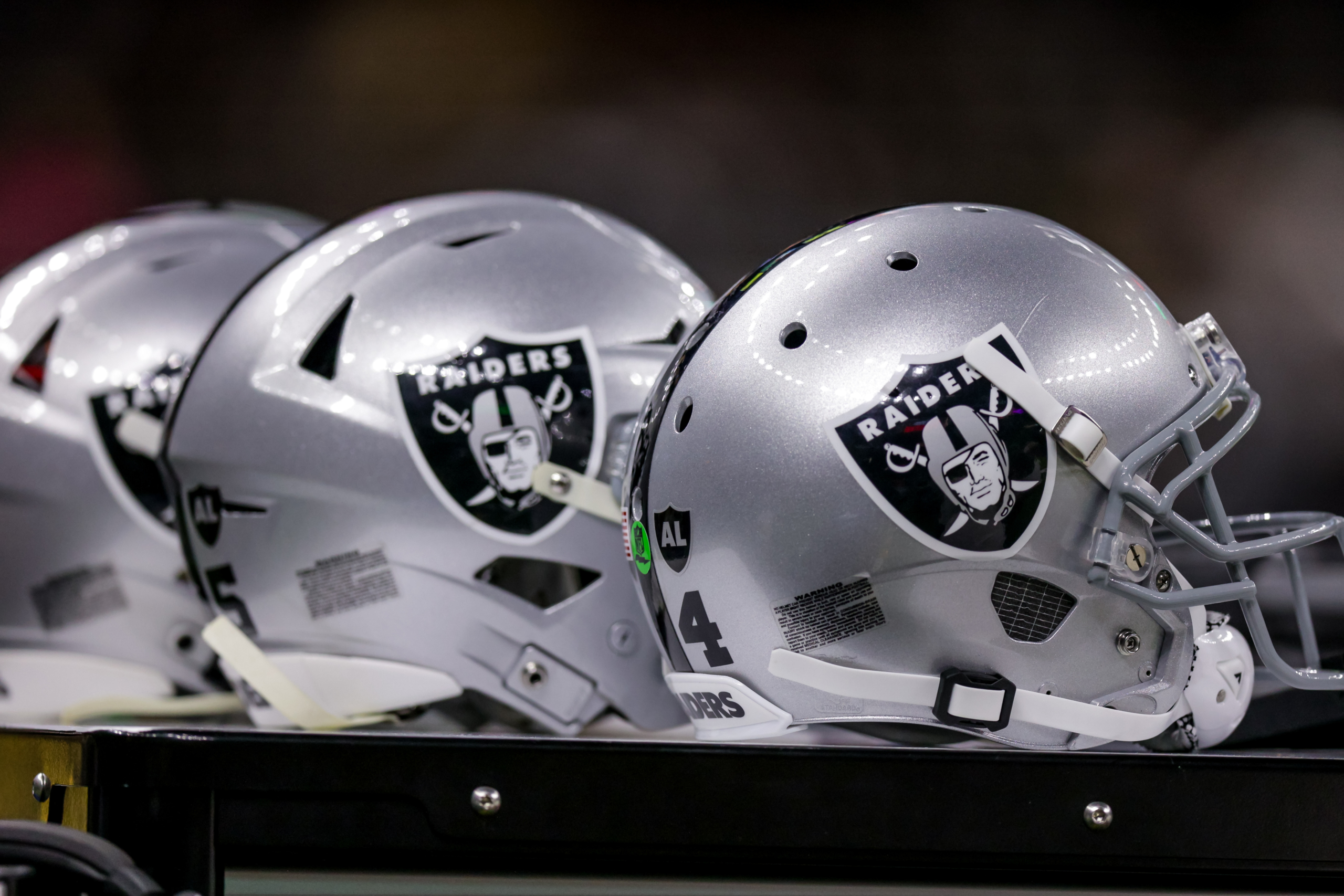 Las Vegas Raiders 2023 free agents - Silver And Black Pride