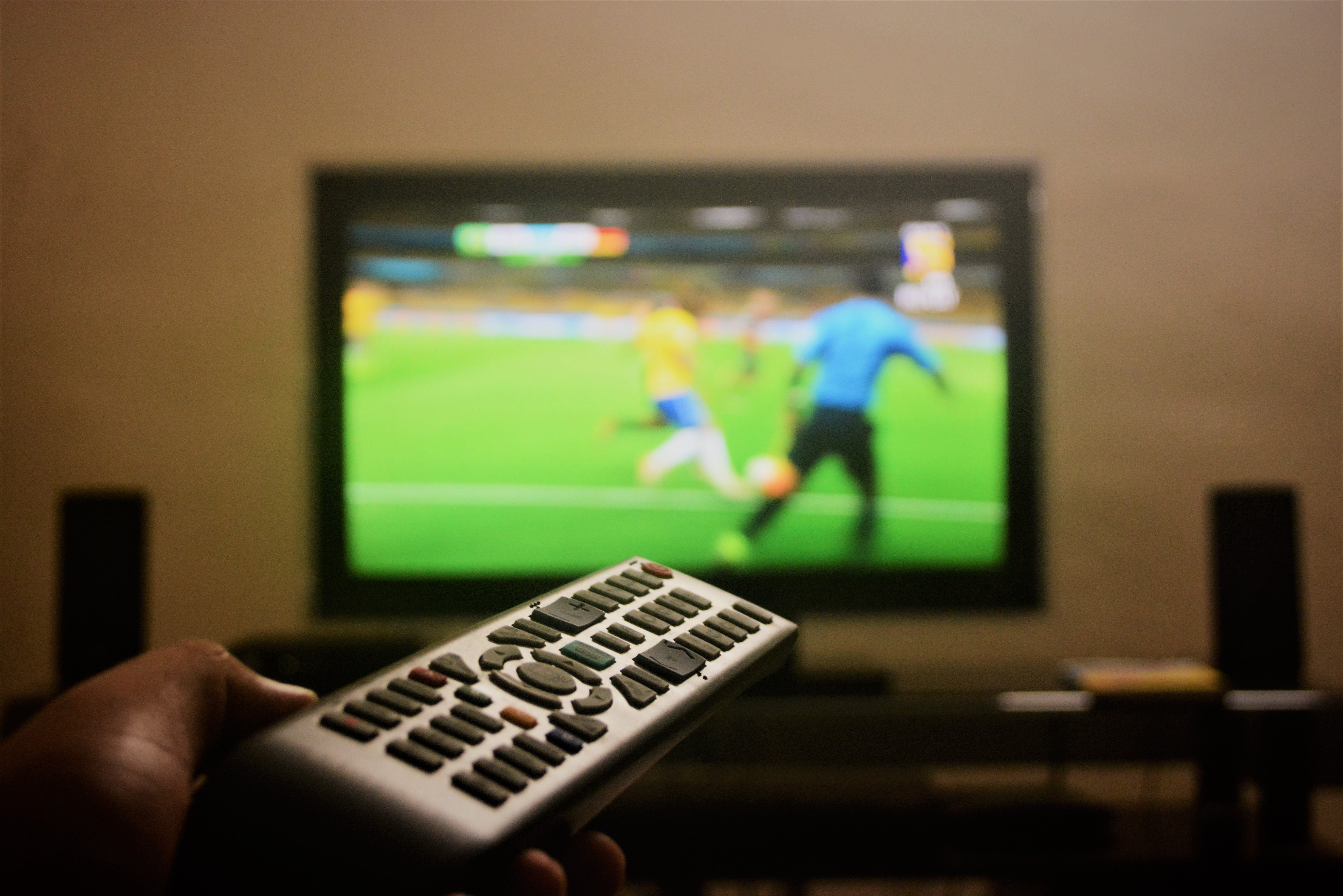 Sling TV Vs YouTube TV: Which Option Is Best In 2024