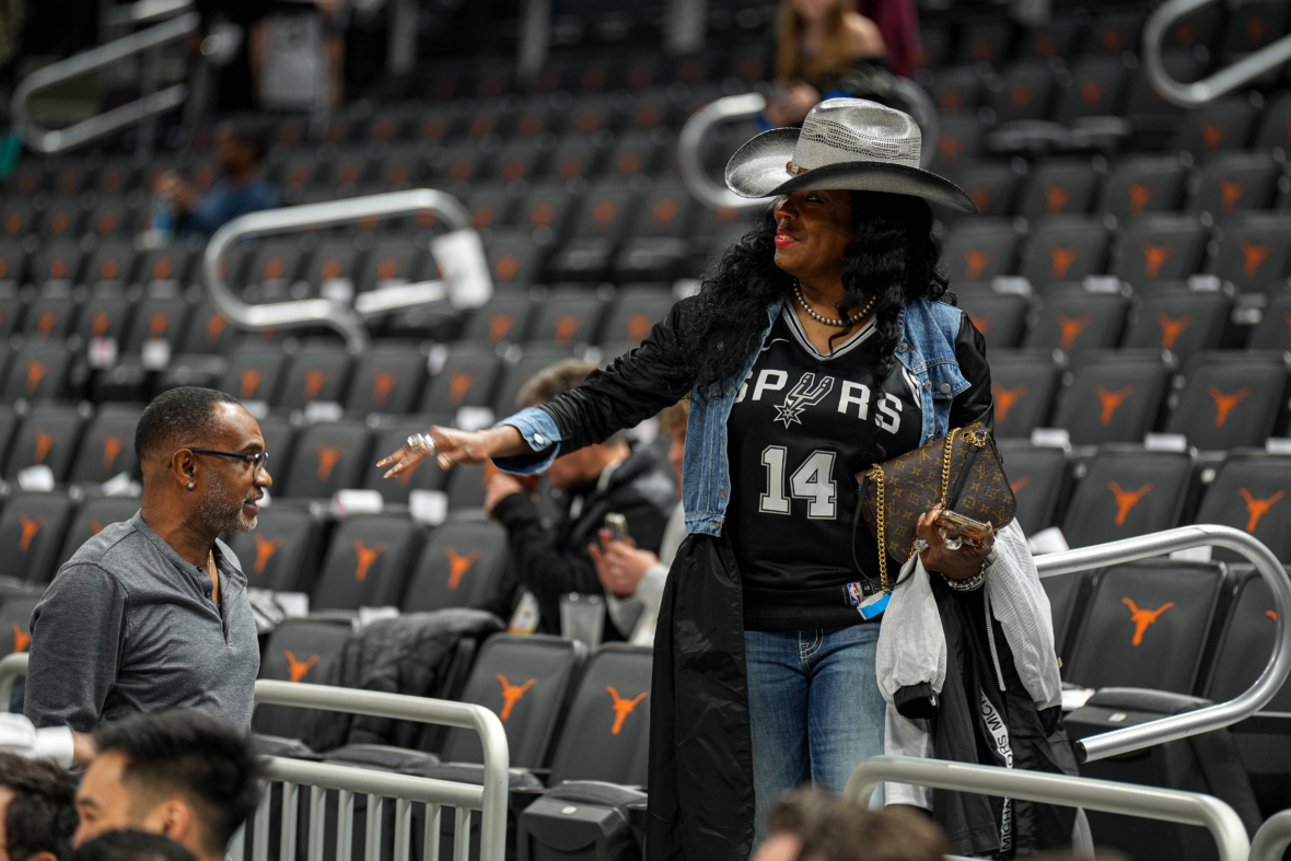 San Antonio Spurs fans have great reaction to winning NBA Draft Lottery