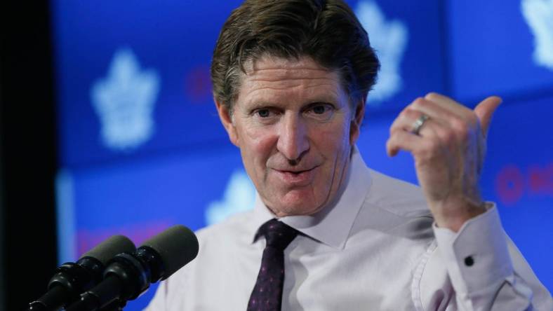 Sep 28, 2019; Toronto, Ontario, CAN; Toronto Maple Leafs head coach Mike Babcock talks to the media after a win over the Detroit Red Wings at Scotiabank Arena. Mandatory Credit: John E. Sokolowski-USA TODAY Sports