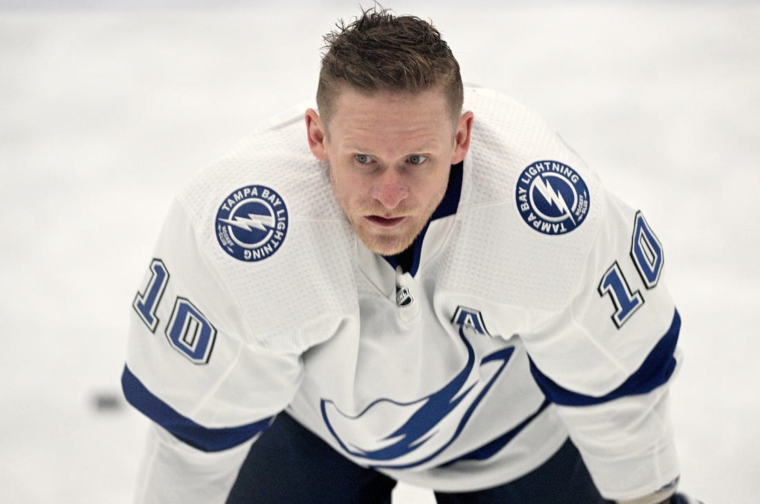 The Lightning have traded Corey Perry to the Blackhawks for a 2024