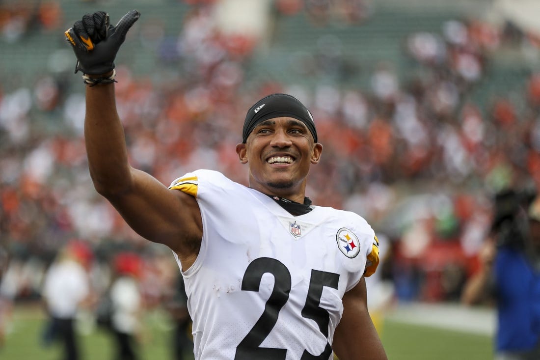 Sep 11, 2022; Cincinnati, Ohio, USA; Pittsburgh Steelers cornerback Ahkello Witherspoon (25) walks off the field after the victory over the Cincinnati Bengals at Paycor Stadium. Mandatory Credit: Katie Stratman-USA TODAY Sports