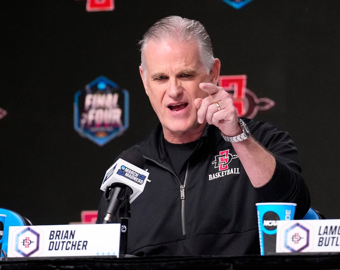 Apr 2, 2023; Houston, TX, USA;  San Diego State head coach Brian Dutcher at a press conference at NRG Stadium. Mandatory Credit: Robert Deutsch-USA TODAY Sports