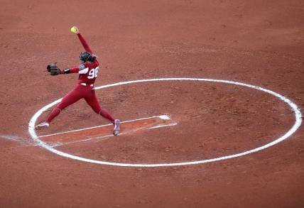 Oklahoma's Jordy Bahl (98) throws a pitch in the first inning during a softball game between the Oklahoma Sooners and Florida State in the Women's College World Championship Series at USA Softball Hall of Fame Stadium in  in Oklahoma City, Wednesday, June, 7, 2023.