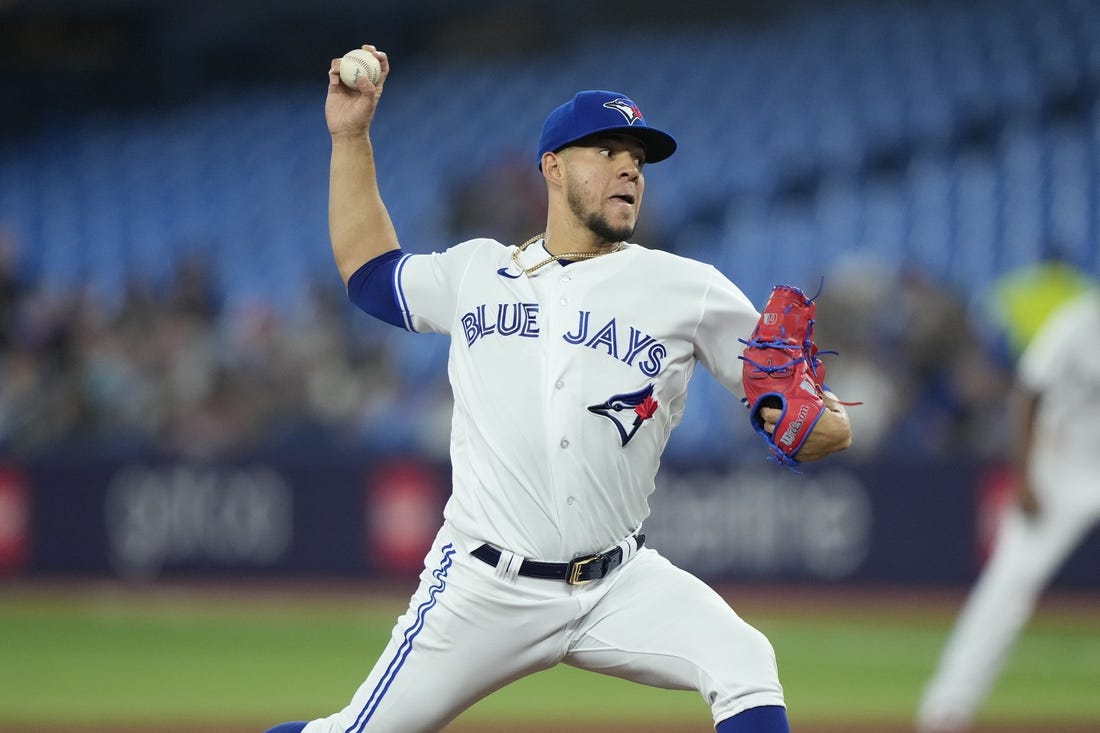 Jays' Jose Berrios aims to remain unbeaten vs. Orioles