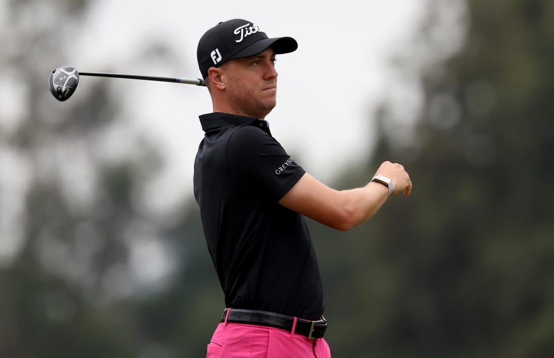 Jun 15, 2023; Los Angeles, California, USA; Justin Thomas tees off on the 8th hole during the first round of the U.S. Open golf tournament at Los Angeles Country Club. Mandatory Credit: Kiyoshi Mio-USA TODAY Sports
