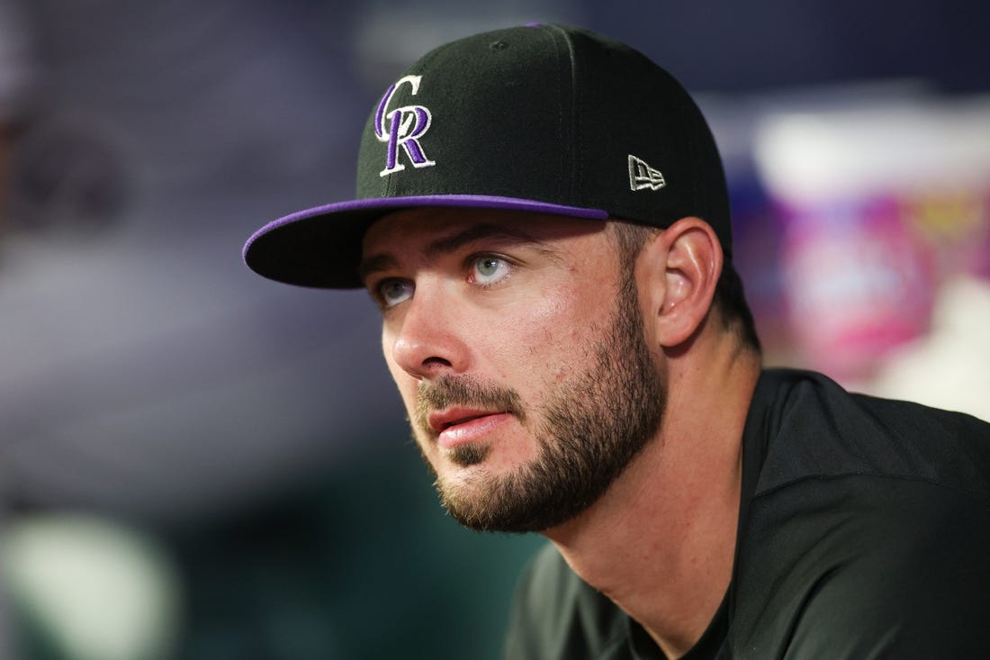 Report: Rockies reinstating OF Kris Bryant from IL