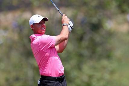 Jun 16, 2023; Los Angeles, California, USA; Rory McIlroy tees off on the ninth hole during the second round of the U.S. Open golf tournament. Mandatory Credit: Kiyoshi Mio-USA TODAY Sports