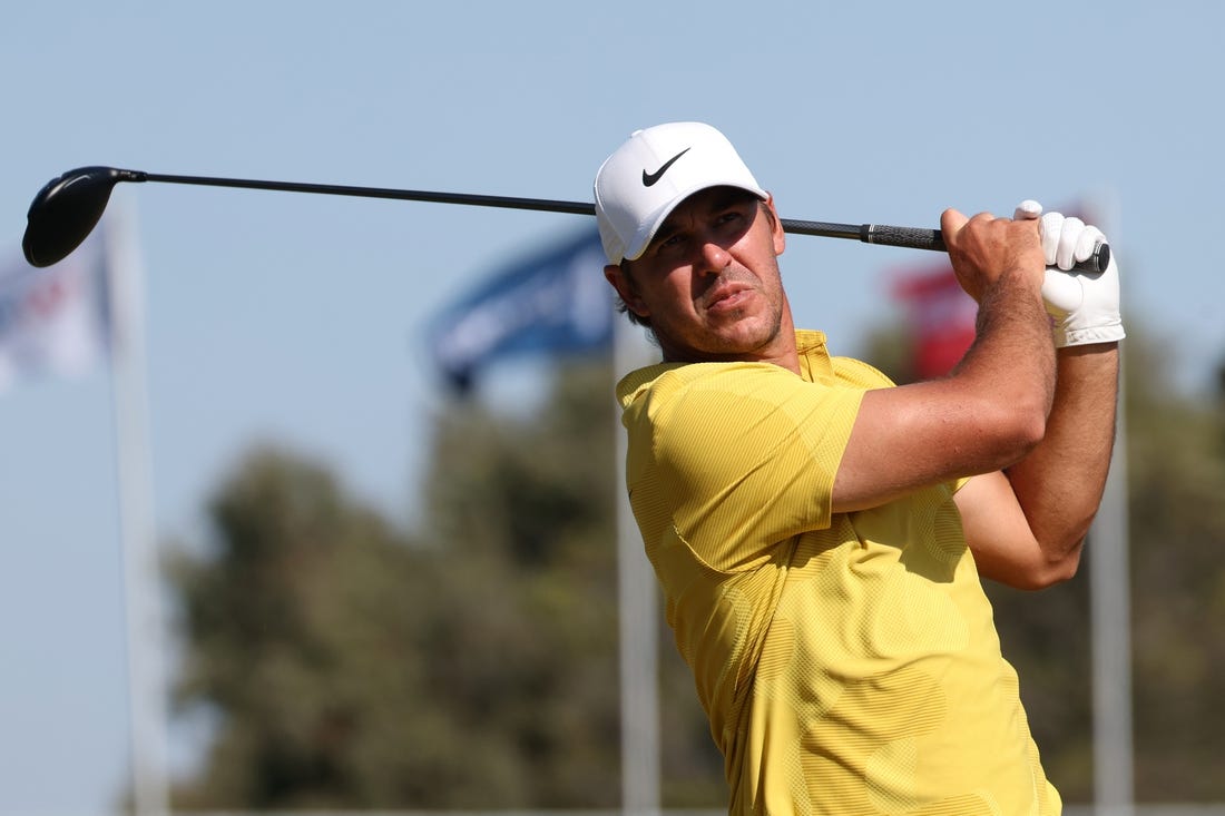 Jun 17, 2023; Los Angeles, California, USA; Brooks Koepka tees off on the eighteenth hole during the third round of the U.S. Open golf tournament at Los Angeles Country Club. Mandatory Credit: Kiyoshi Mio-USA TODAY Sports