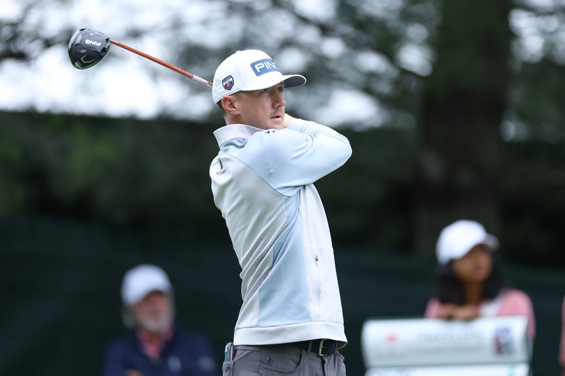 Jun 22, 2023; Cromwell, Connecticut, USA; Mackenzie Hughes plays his shot from the tenth tee during the first round of the Travelers Championship golf tournament. Mandatory Credit: Vincent Carchietta-USA TODAY Sports