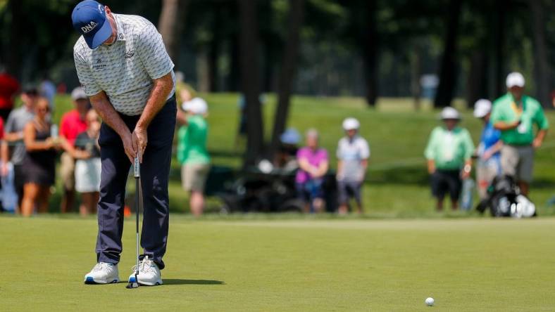 Rod Pampling sinks a par putt on the 9th hole during the first round for the 2023 U.S. Senior Open on Thursday, June 29, 2023, at SentryWorld in Stevens Point, Wis. Pampling fired an opening round score of 3-under par.Tork Mason/USA TODAY NETWORK-Wisconsin