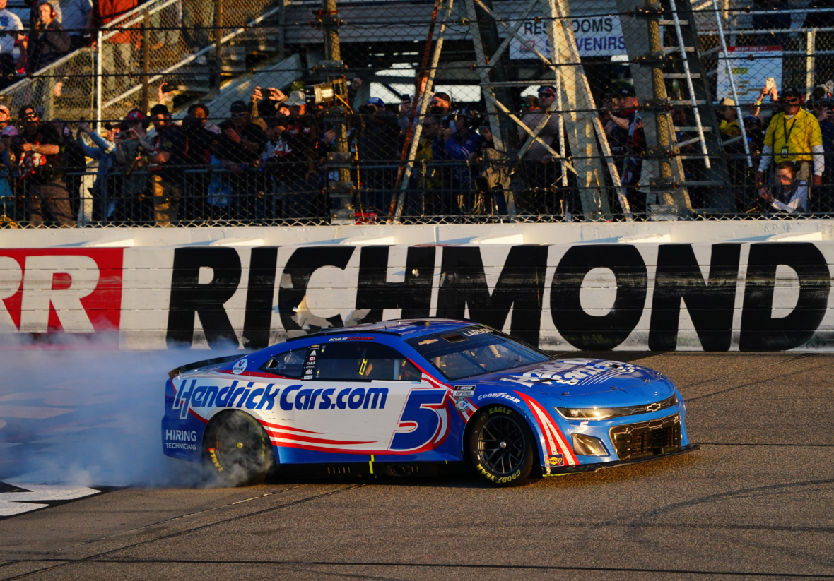 NASCAR: Toyota Owners 400