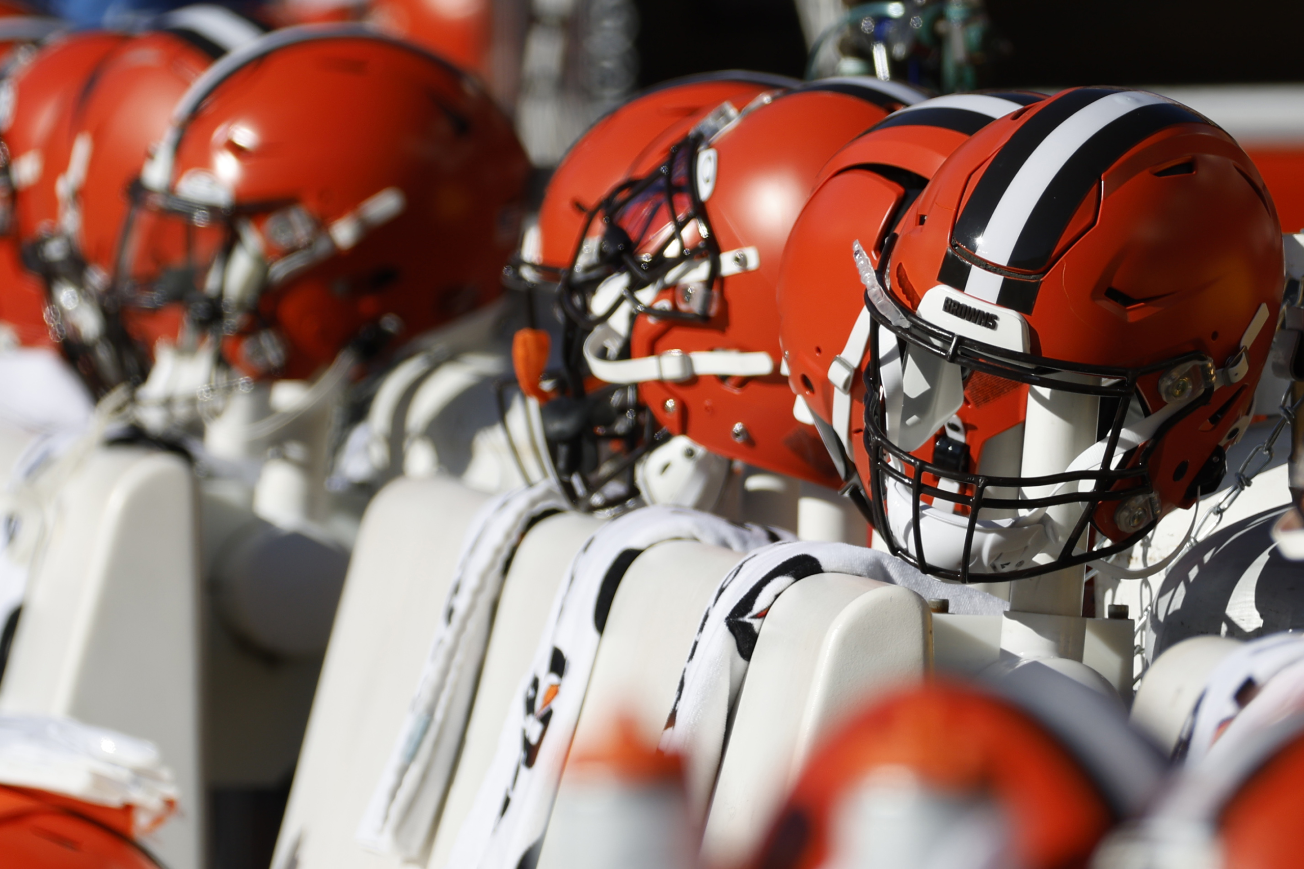 Multiple Cleveland Browns players have cars stolen