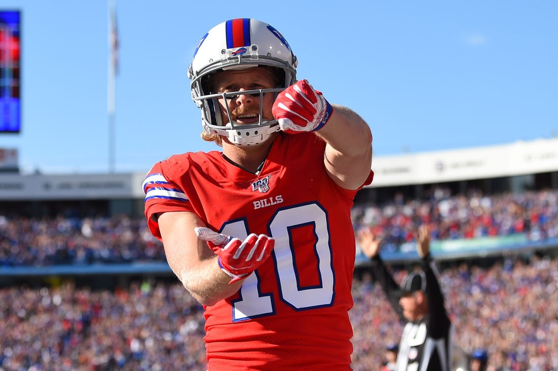Cole Beasley news: Giants signing veteran WR to contract - DraftKings  Network