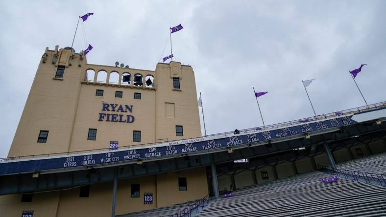 A Ryan Field renovation project at Northwestern with an estimated cost of $800 million is a new target of university faculty. Mandatory Credit: Adam Cairns-The Columbus Dispatch

Ncaa Football Ohio State Buckeyes At Northwestern Wildcats