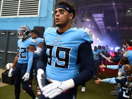 Nov 27, 2022; Nashville, Tennessee, USA; Tennessee Titans linebacker Rashad Weaver (99) waits to take the field before the game against the Cincinnati Bengals at Nissan Stadium. Mandatory Credit: Christopher Hanewinckel-USA TODAY Sports