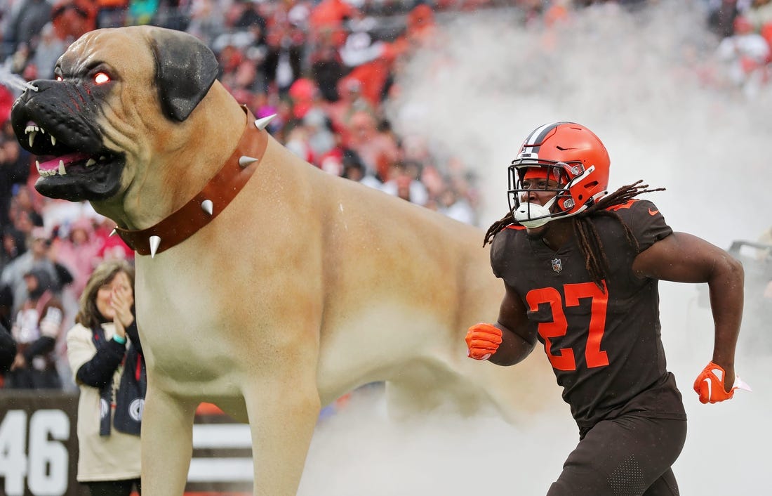 WATCH: Browns hint at debuting white helmets in 2023