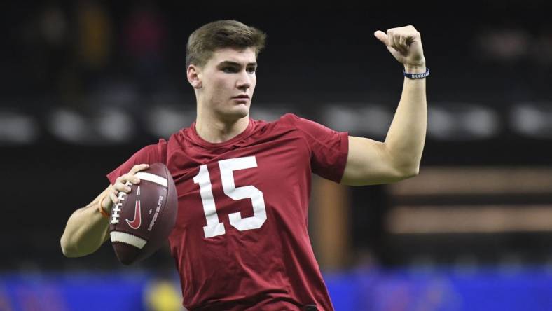 Dec 31, 2022; New Orleans, LA, USA; Alabama quarterback Ty Simpson (15) warms up before he Crimson Tide   s game with Kansas State  in the 2022 Sugar Bowl at Caesars Superdome. Mandatory Credit: Gary Cosby Jr.-USA TODAY Sports