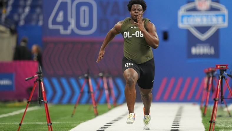 Mar 2, 2023; Indianapolis, IN, USA; Pittsburgh defensive lineman Calijah Kancey (DL09) participates in the NFL Combine at Lucas Oil Stadium. Mandatory Credit: Kirby Lee-USA TODAY Sports