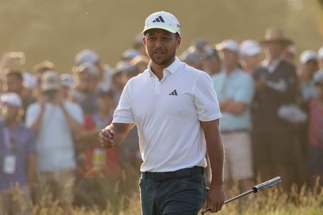 Jun 17, 2023; Los Angeles, California, USA; Xander Schauffele walks on the fifteenth green during the third round of the U.S. Open golf tournament at Los Angeles Country Club. Mandatory Credit: Michael Madrid-USA TODAY Sports