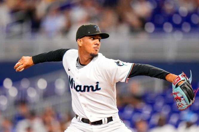 20-year-old Eury Perez gets first MLB win, Marlins top Nationals 5