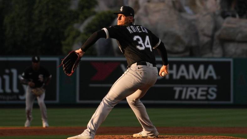 Jun 27, 2023; Anaheim, California, USA; Chicago White Sox starting pitcher Michael Kopech (34) throws in the third inningagainst the Los Angeles Angels at Angel Stadium. Mandatory Credit: Kirby Lee-USA TODAY Sports